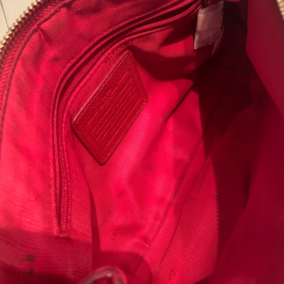 Coach crossed body or shoulder bag - Picture 1 of 3